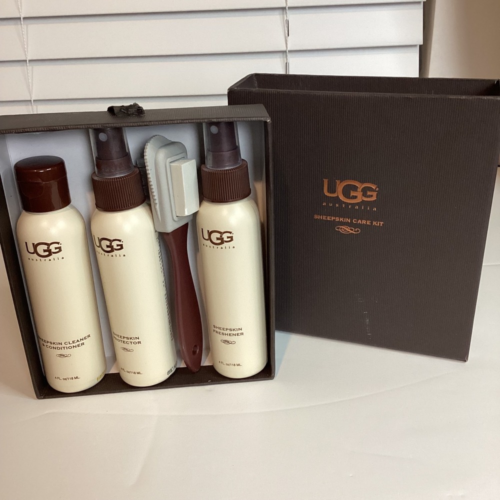 UGG Australia Sheepskin Care Kit Cleaner Conditioner Protector Freshener Brush